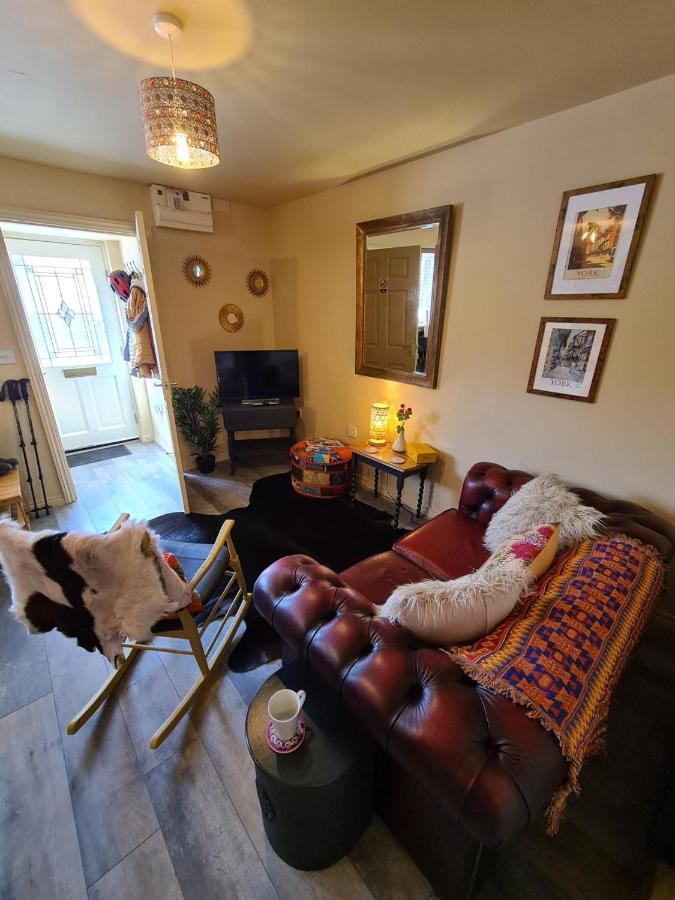 The Shambles By Spires Accommodation A Boho Styled Place To Stay Just 3 Miles From Birches Valley Visitors Centre Cannock Chase Rugeley Luaran gambar